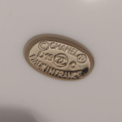 Chanel Brooch CC Logo 15 — view 3