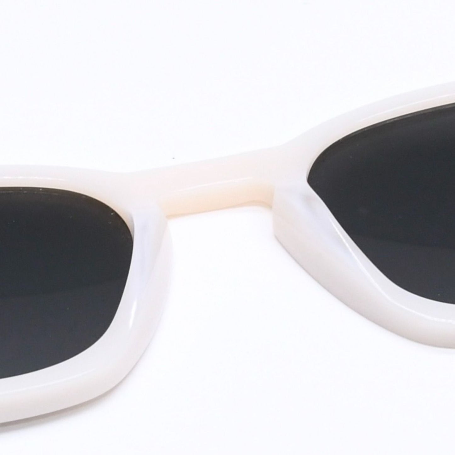 Saint Laurent Paris Sunglasses Eyewear White Temple SL 28 — view 7