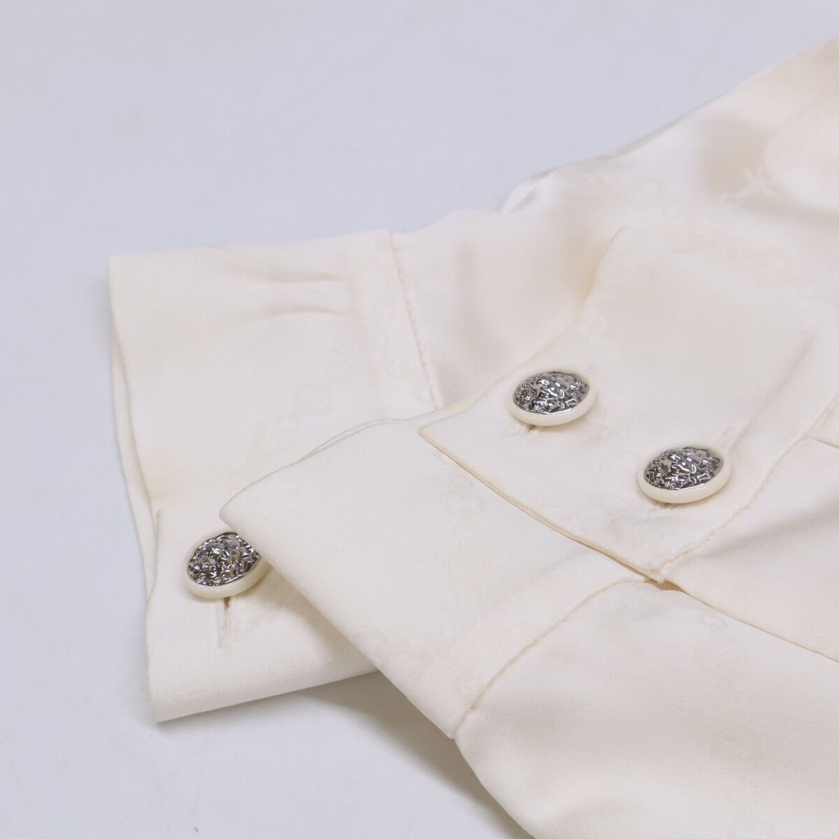 Chanel 23 Cruises Lion Button Waist Silk 100% 36 Dress — view 9