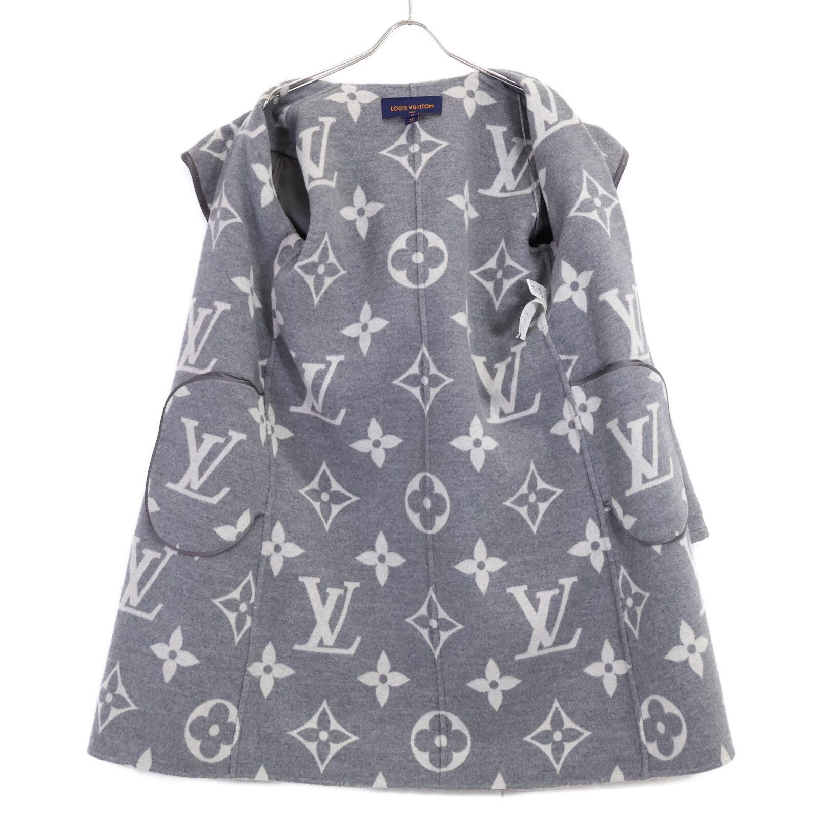 Louis Vuitton Nuv Monogram Giant Double Face 32 Jacket — view 2
