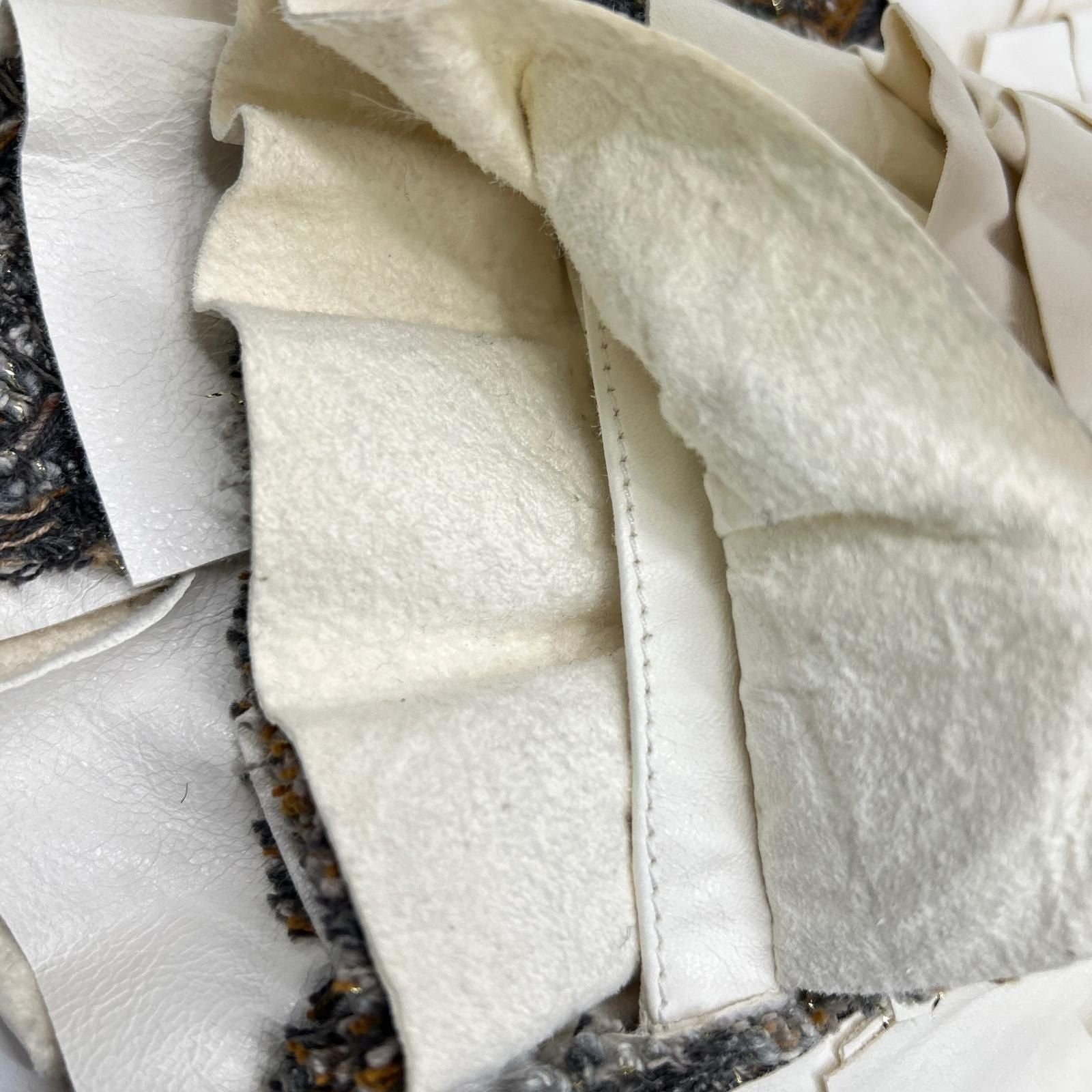 Chanel Leather Trimming Ruffle Tweed 36 Jacket — view 9