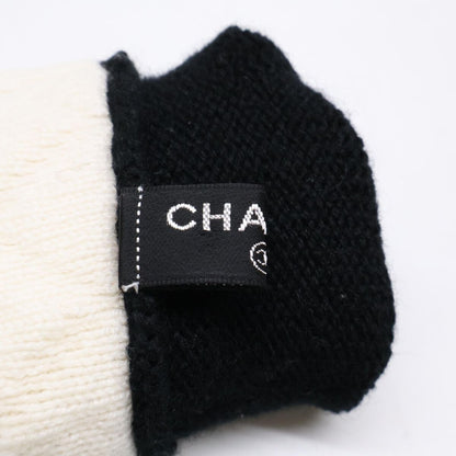 Chanel CC Logo Cashmere Knit Sweater — view 7