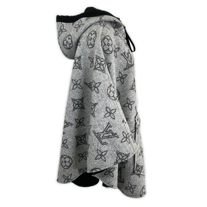 Louis Vuitton Mahina Monogram Reversible Poncho Cape TU — view 4
