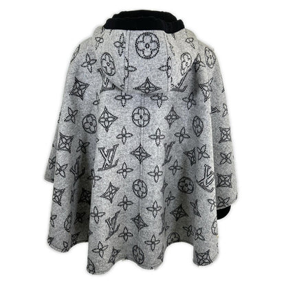Louis Vuitton Mahina Monogram Reversible Poncho Cape TU — view 3