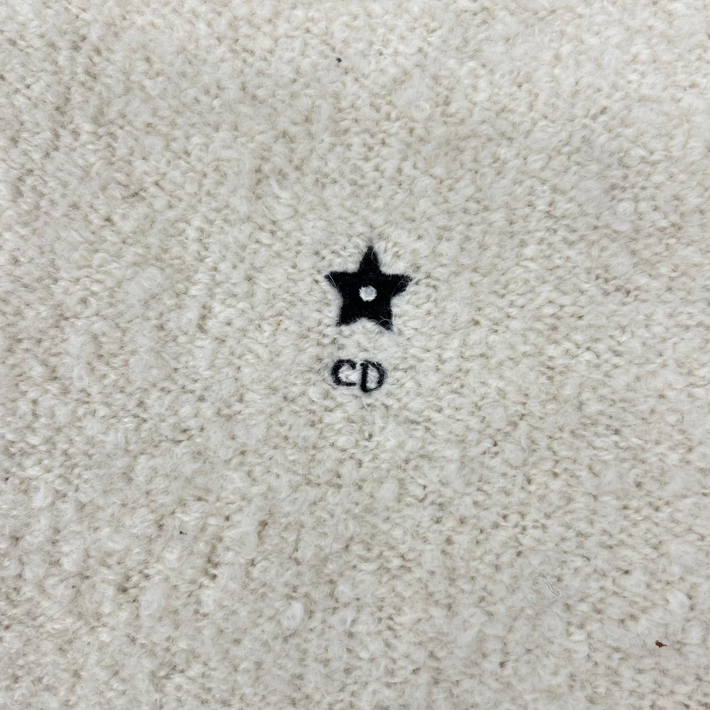 Dior le 244 AM 143 Cashmere Alpaca Silk le CD Star Embroidery Back Logo Knit — view 8