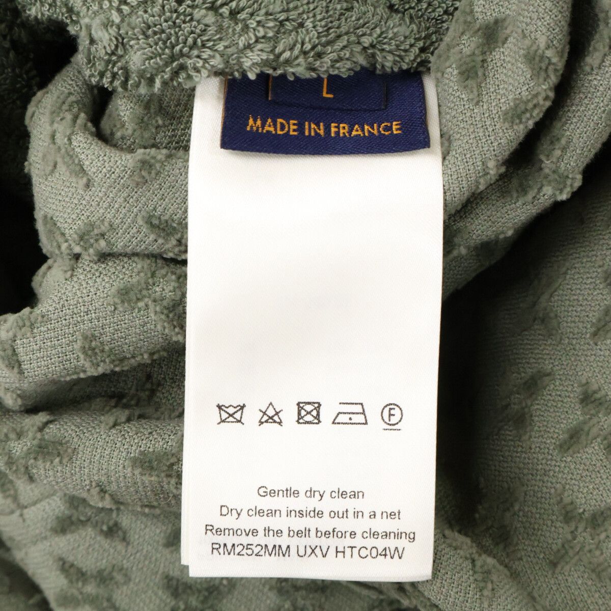 Louis Vuitton Uxv Jacquard Monogram Flower French Terrier Robe with Belt — view 6