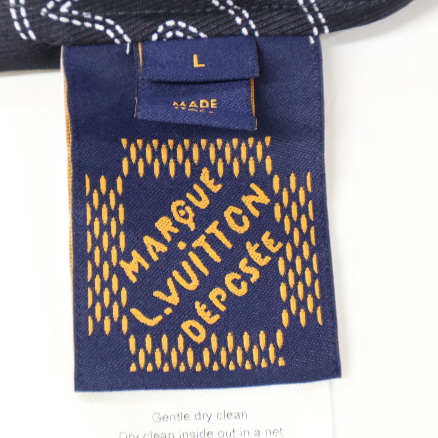 Louis Vuitton Similarly Mrr Printed Long Sleeve Silk Pajama Overshirt T-Shirt — view 5