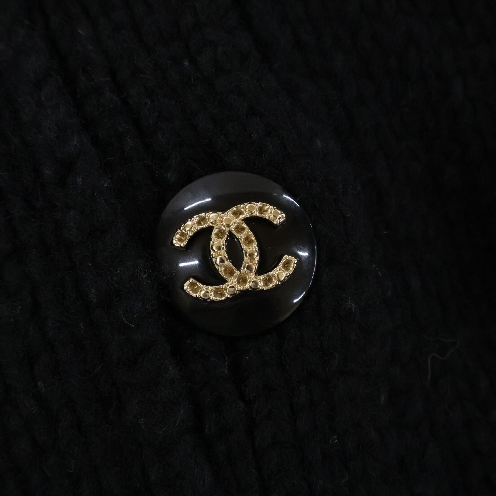 Chanel Pearl CC Logo with Belt Coco Button Cashmere Silk Cardigan Knit Jacket 34 — view 9