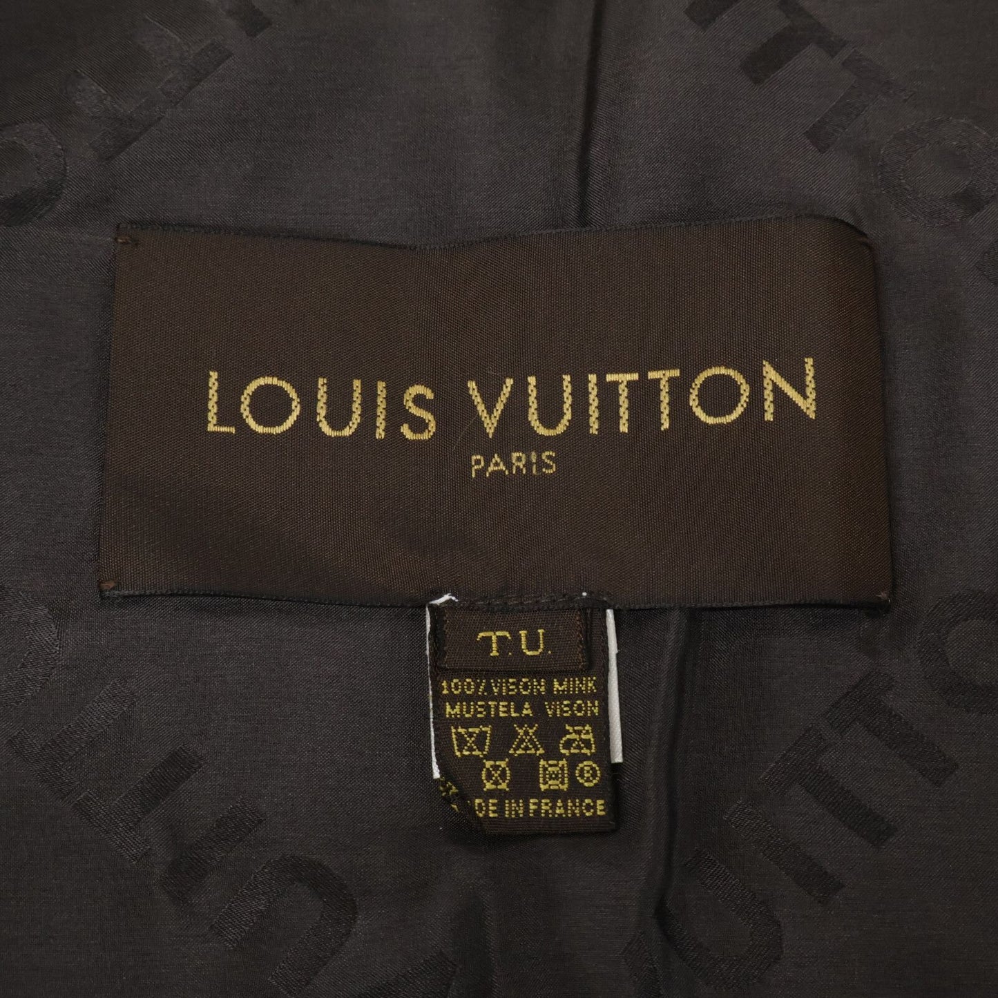 Louis Vuitton Monogram Mink Scarf — view 6