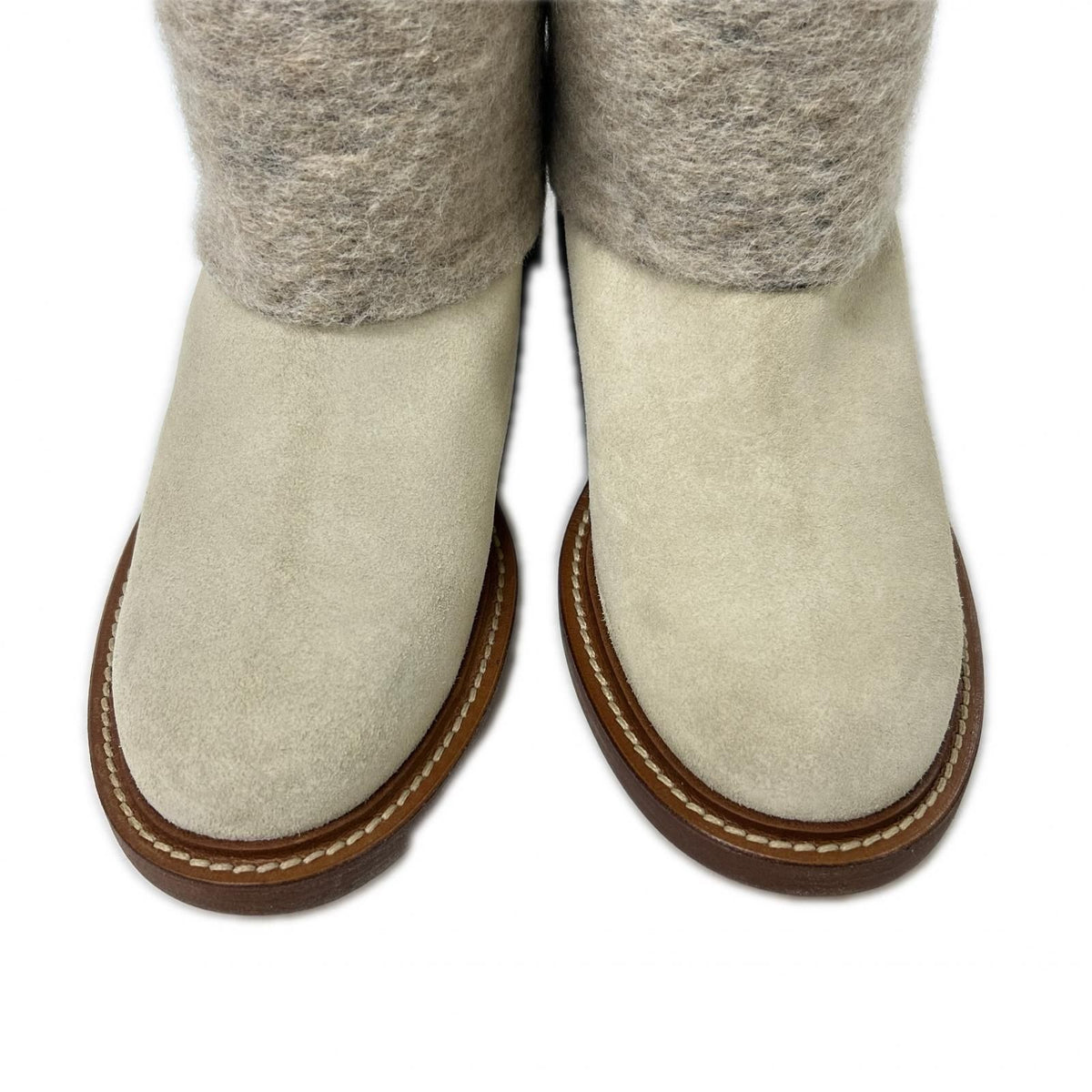 Chanel 14B CC Logo Wool Suede Contrast Boots 39C — view 7
