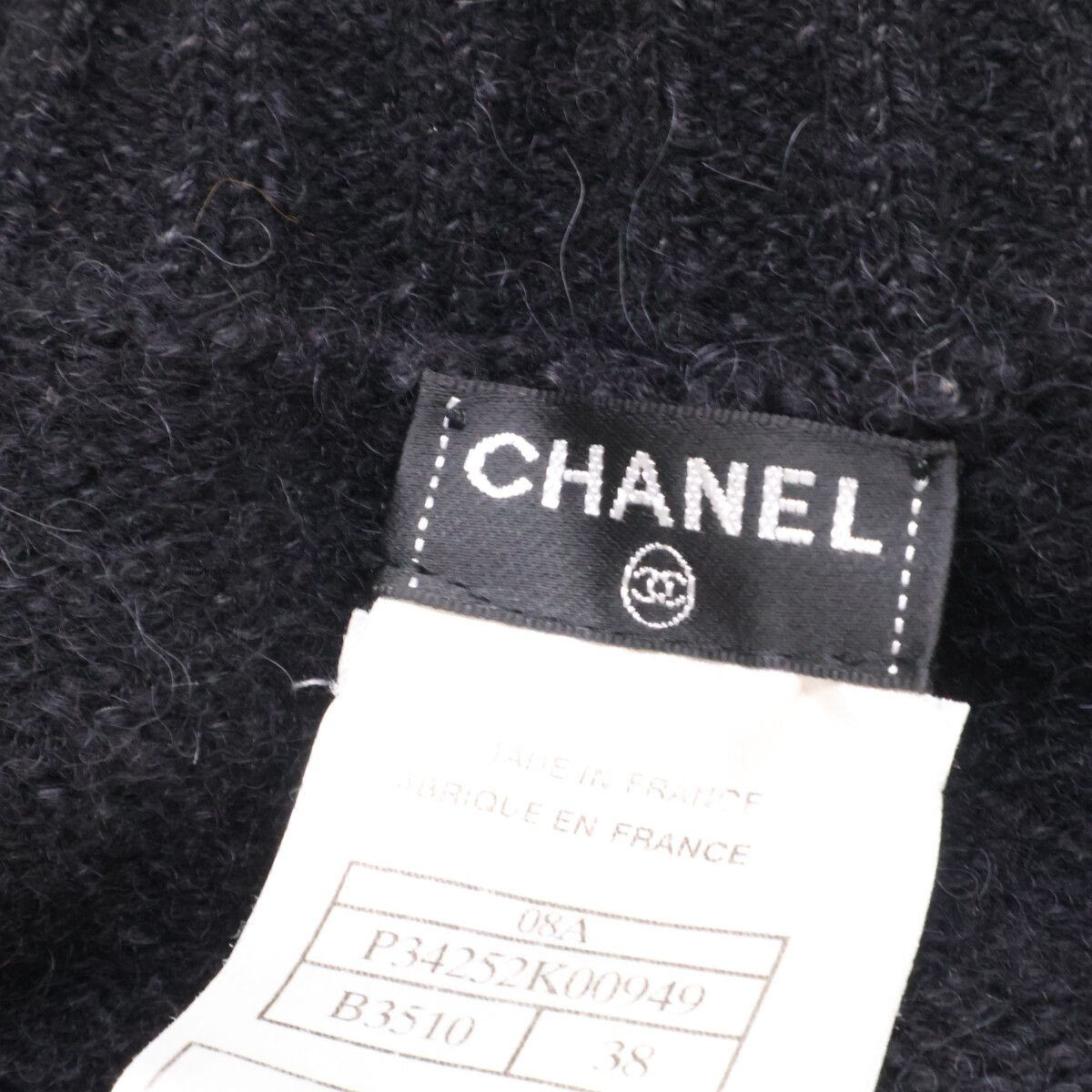 Chanel CC Button Cashmere Blend Knit Contrast 38 Sweater — view 4
