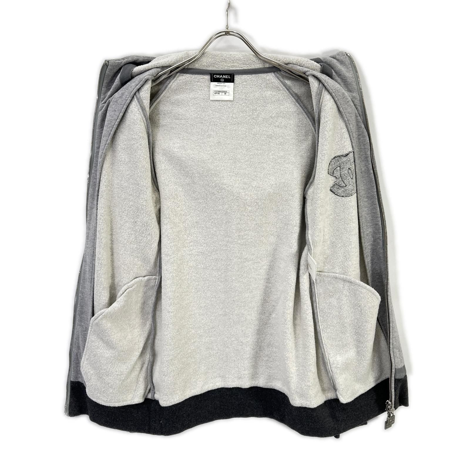 Chanel Sports CC Logo Hoodie 38 — view 3