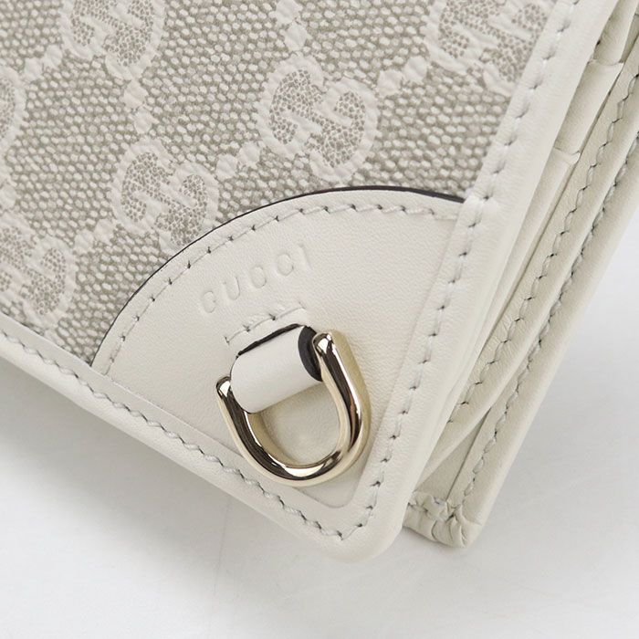 Gucci Wallet GG Emblem Bi Fold Wallet Fabric — view 6