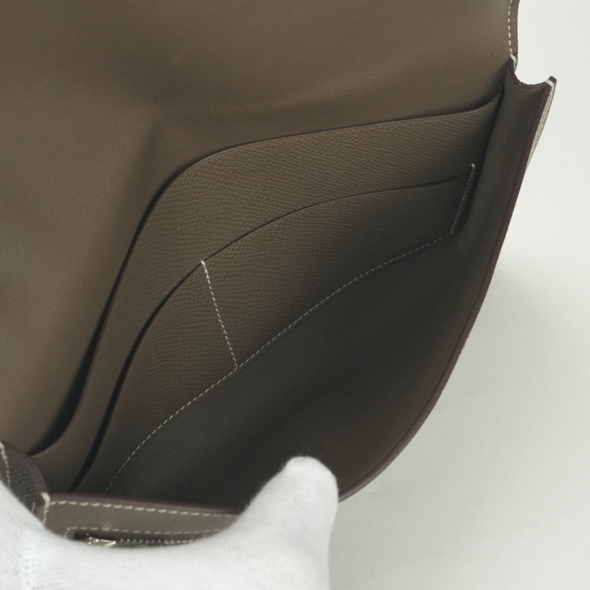 Hermes Passant Tou Tanman Wallet Veau Epsom Etoupe Gray Silver — view 7