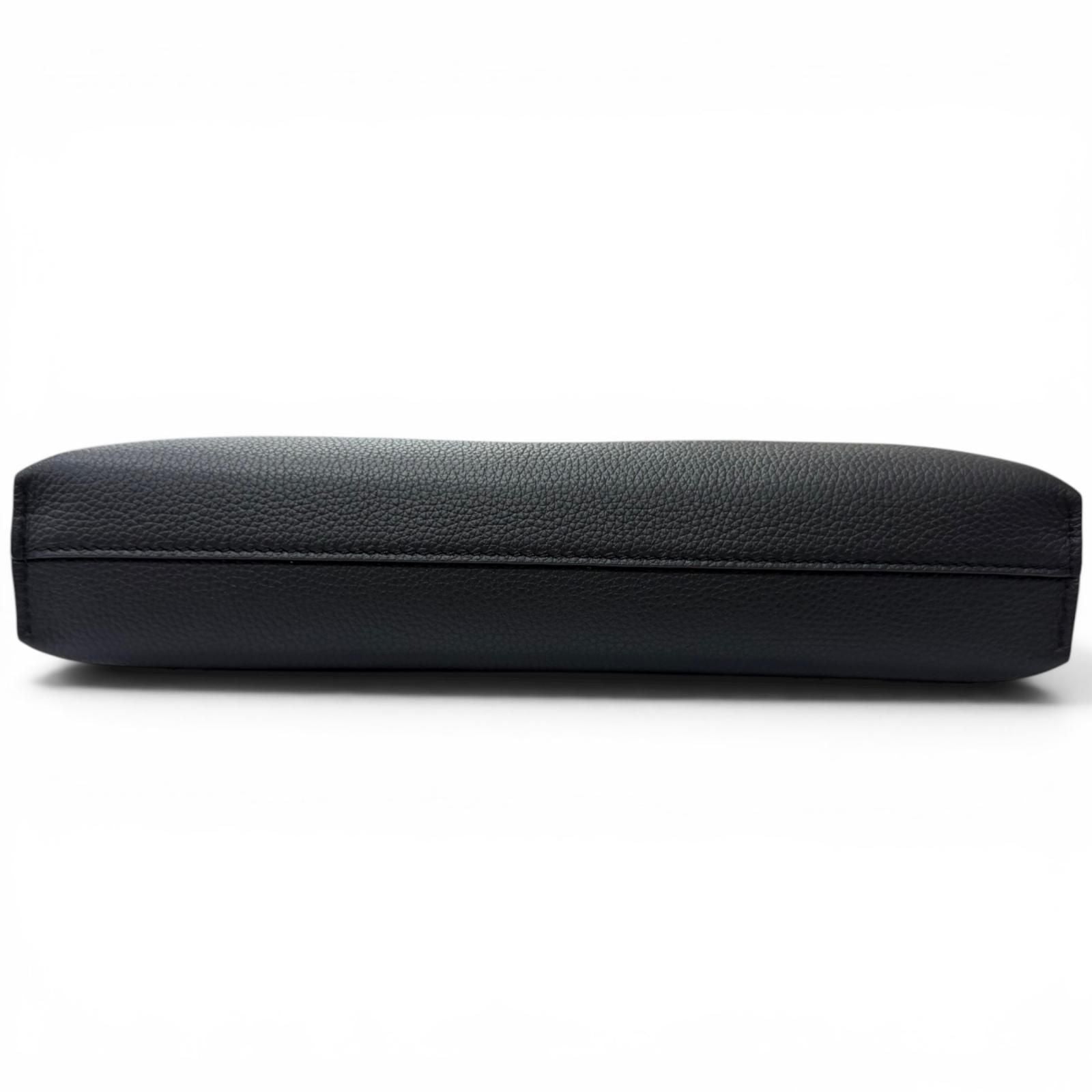 Loewe Leather Anagram Embossed Logo L Zip Pouch Clutch Black — view 4