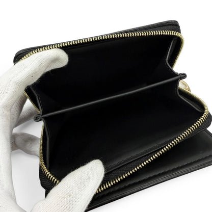 Louis Vuitton Coussin Portefeuille Lou Lambskin Monogram Compact Wallet Black — view 7
