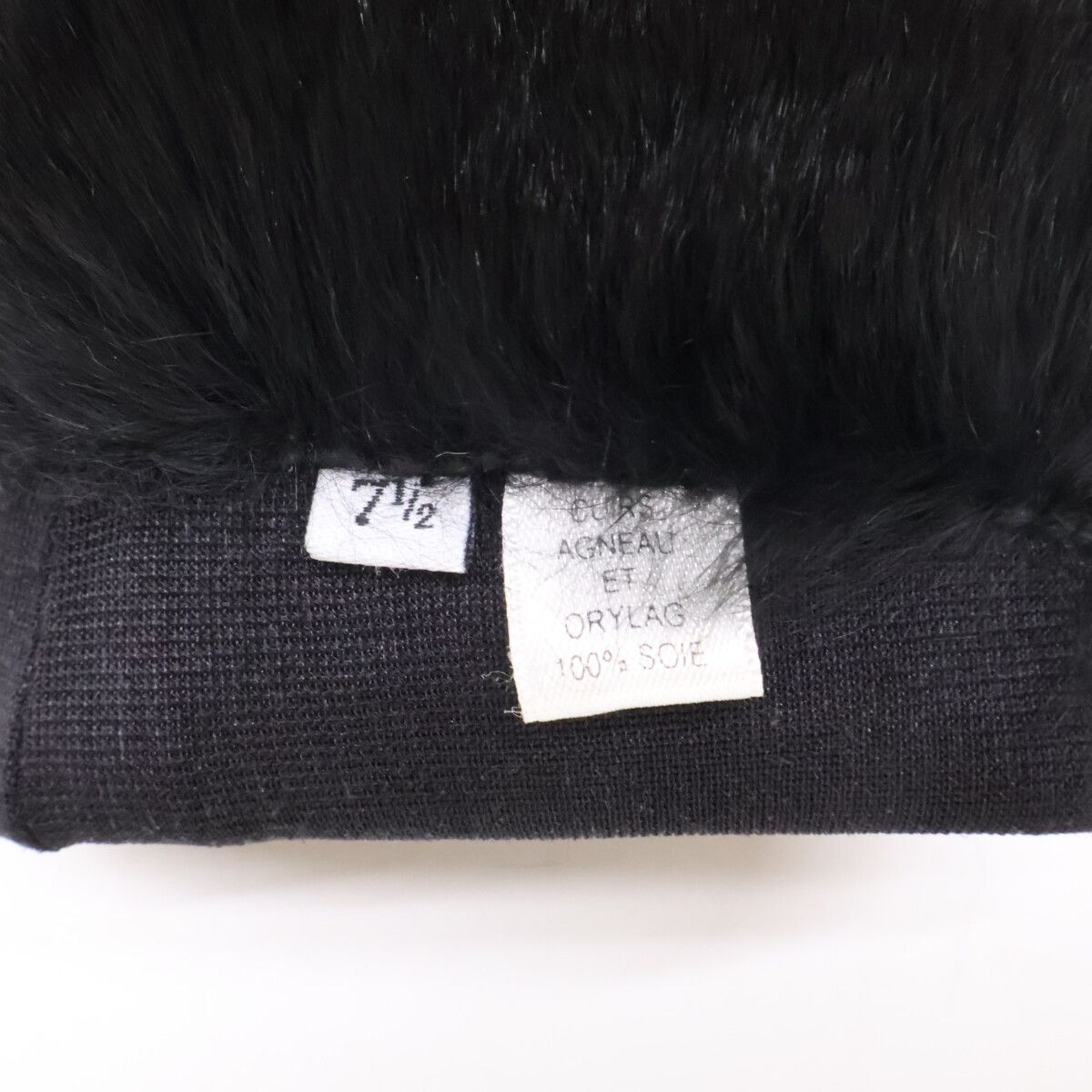 Chanel CC Logo Rabbit Fur Sheep Leather Gloves — view 8