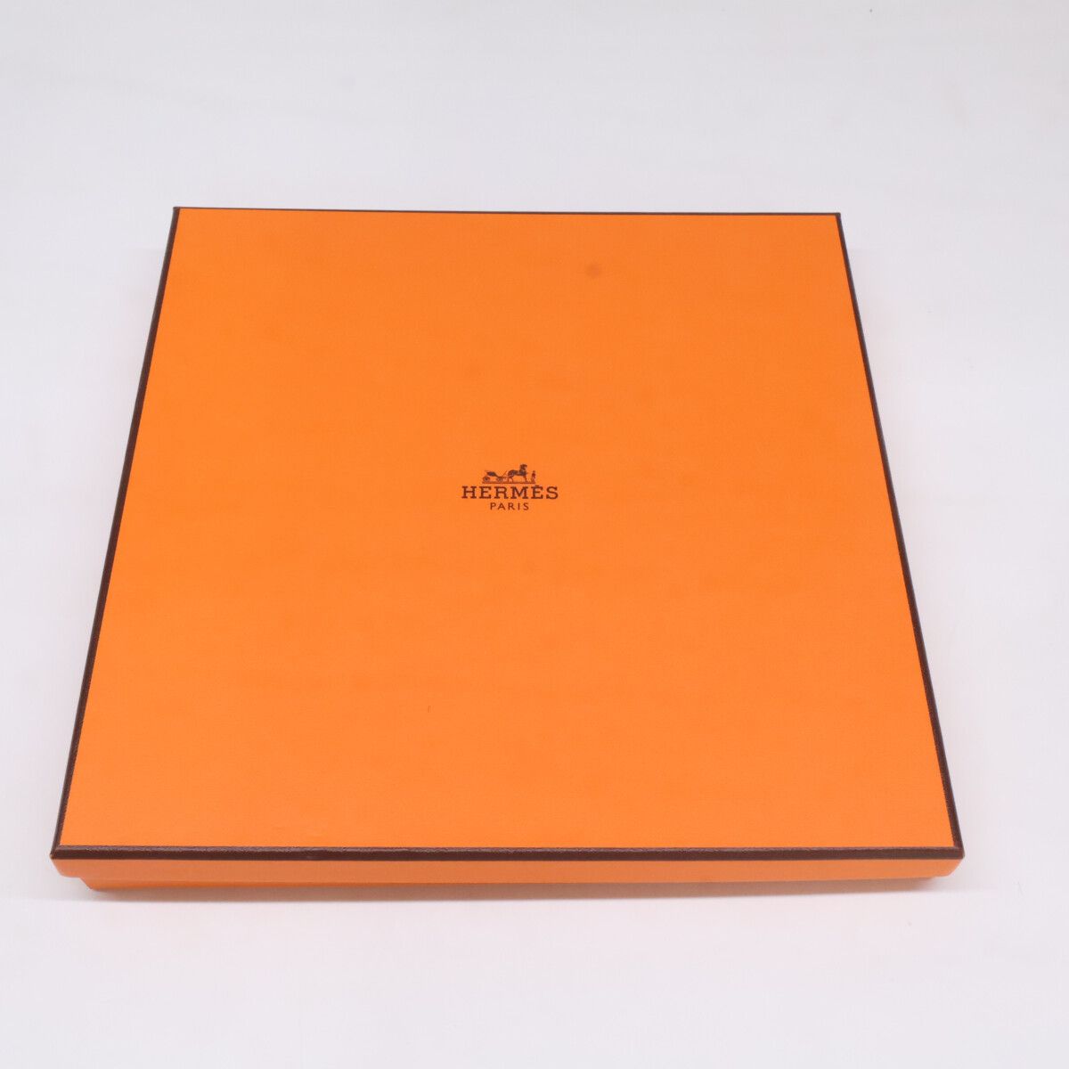 Hermes B Ulysse MM Taurillon Clemence Note Cover Fill — view 9