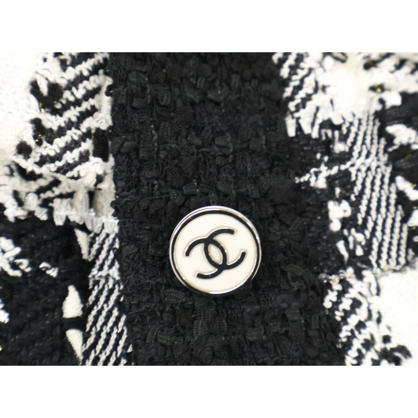 Chanel CC Logo Button Tweed Collarless Jacket 34 — view 8