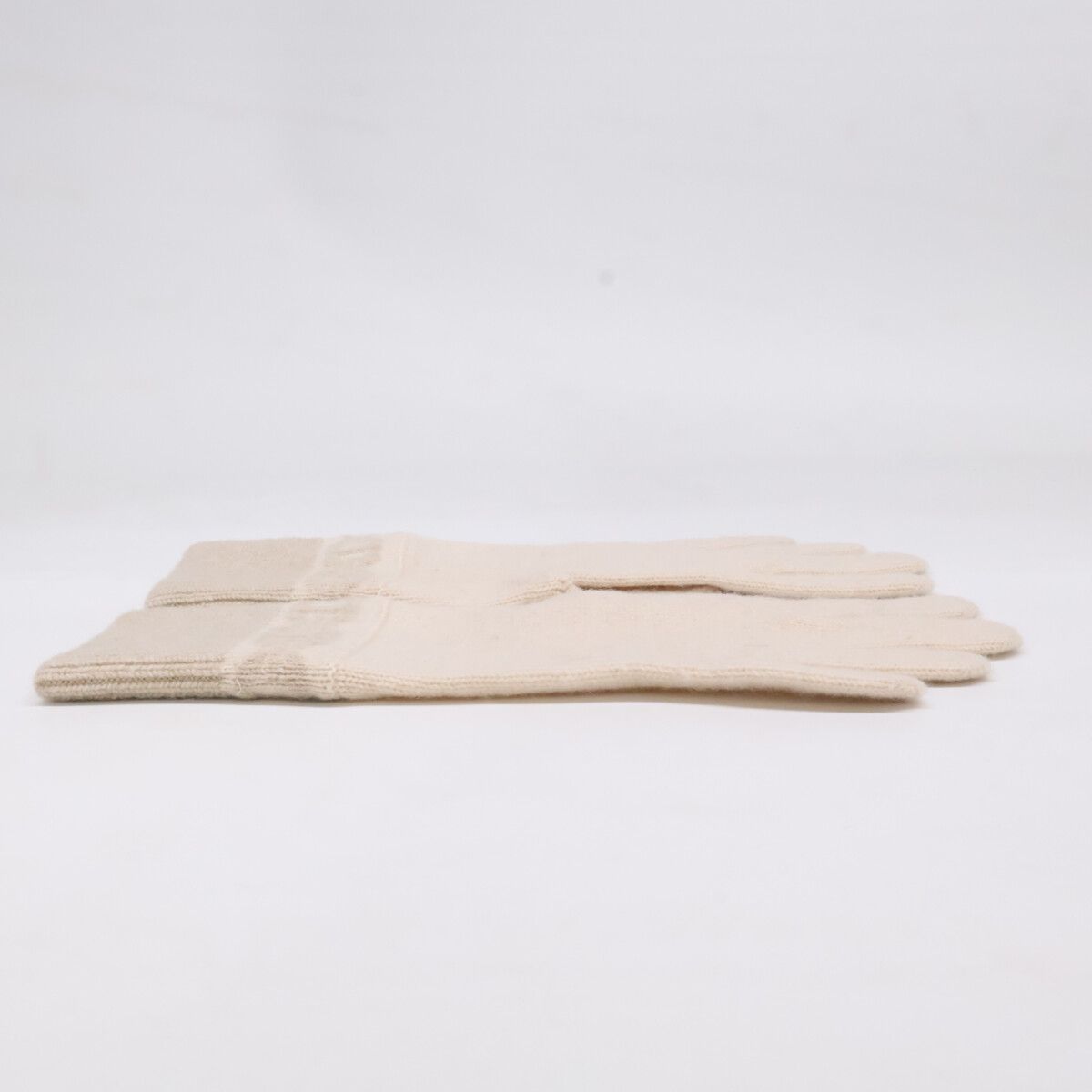 Hermes Heaven Chaine D'ancre Cashmere Gloves — view 2