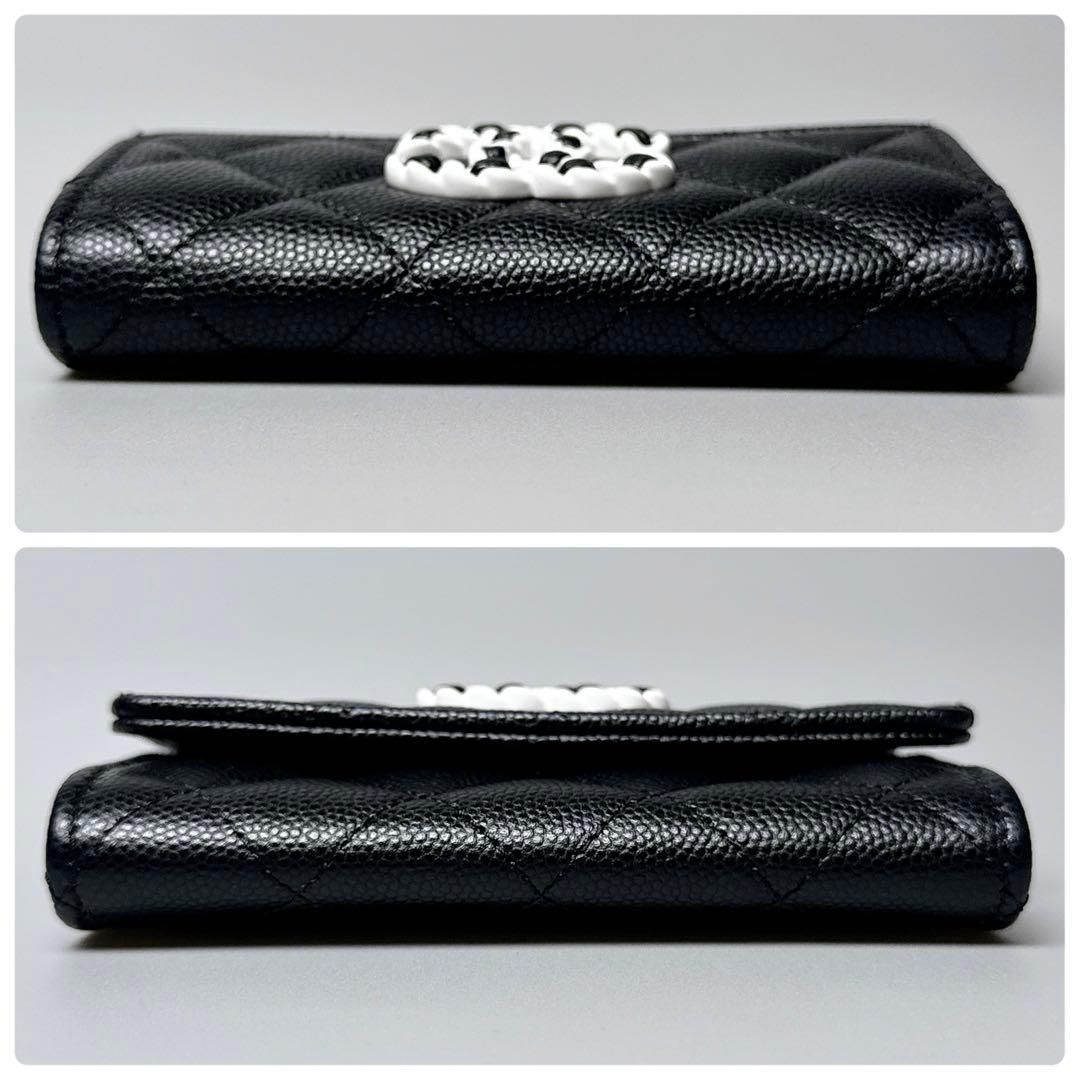 Chanel 19 Card Case Caviar Leather Black — view 5