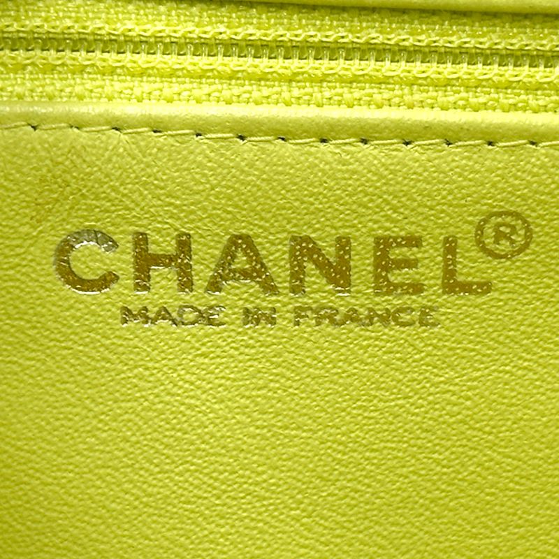 Chanel 2.55 She Blanc Shoulder Bag Cork Leather Beige Gold V-stitch Mademoiselle — view 7