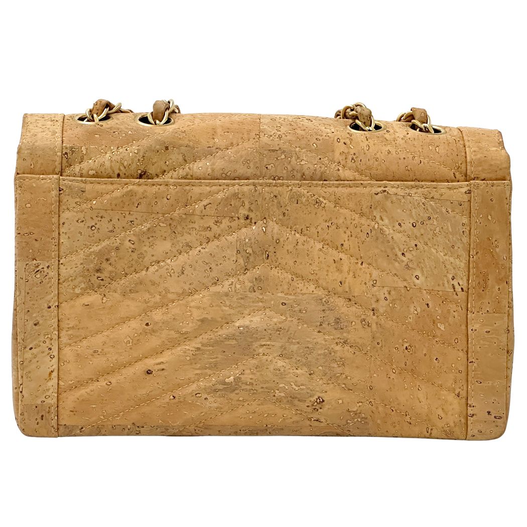 Chanel 2.55 She Blanc Shoulder Bag Cork Leather Beige Gold V-stitch Mademoiselle — view 2
