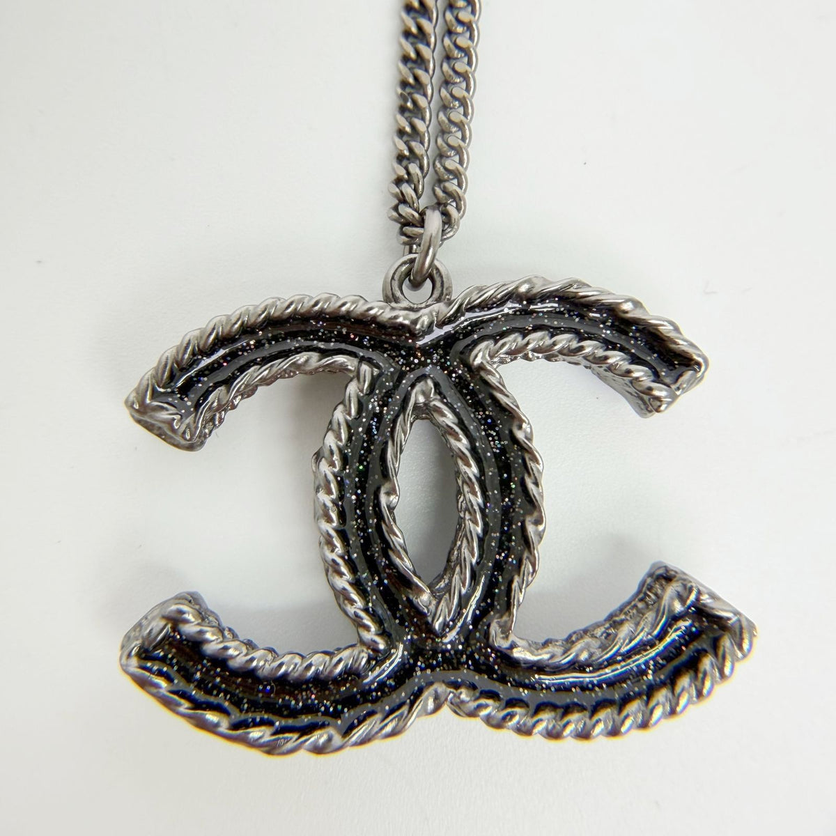 Chanel CC Logo Necklace Plated Rhinestone Silver Vintage — view 5