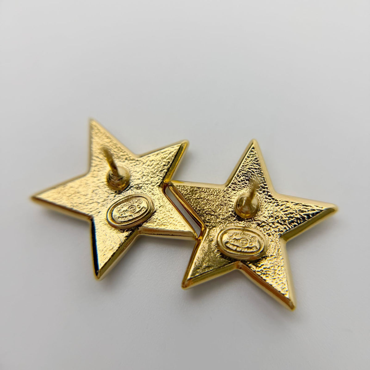 Chanel Star CC Logo Earrings Plated Gold Black Vintage — view 5