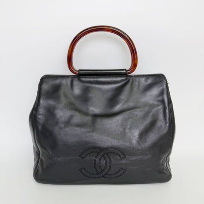 Chanel CC Logo Tortoiseshell Handle Handbag Leather Black Vintage — view 3
