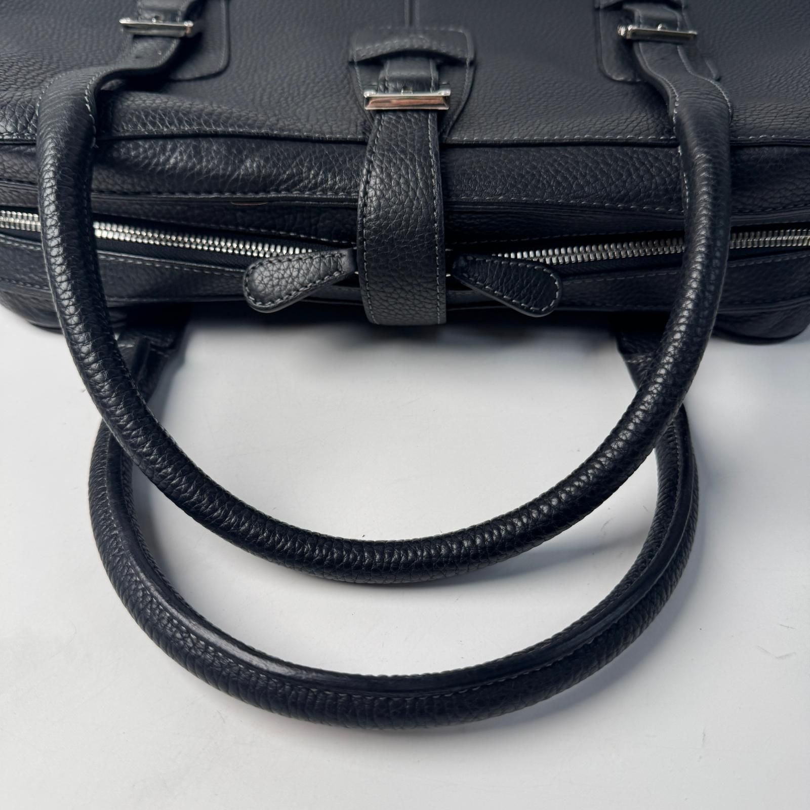 Loewe Senda Large Handbag Leather Black — view 6