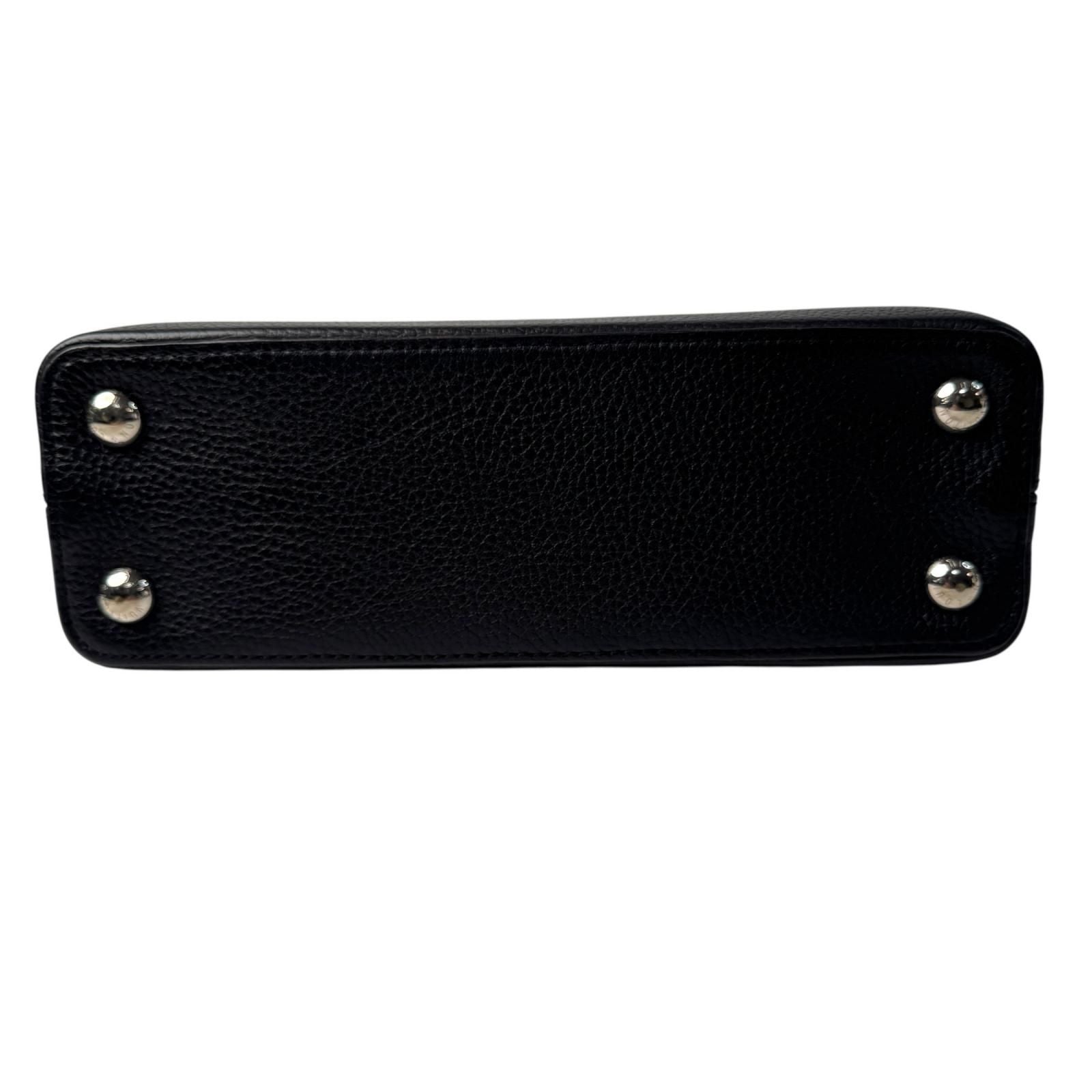 Louis Vuitton Capucines BB 2-Way Shoulder Bag Black — view 6