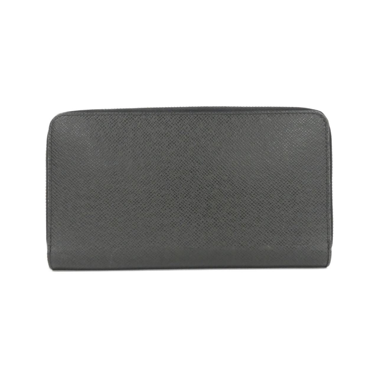 Louis Vuitton Taiga Zippy Oh Wallet
