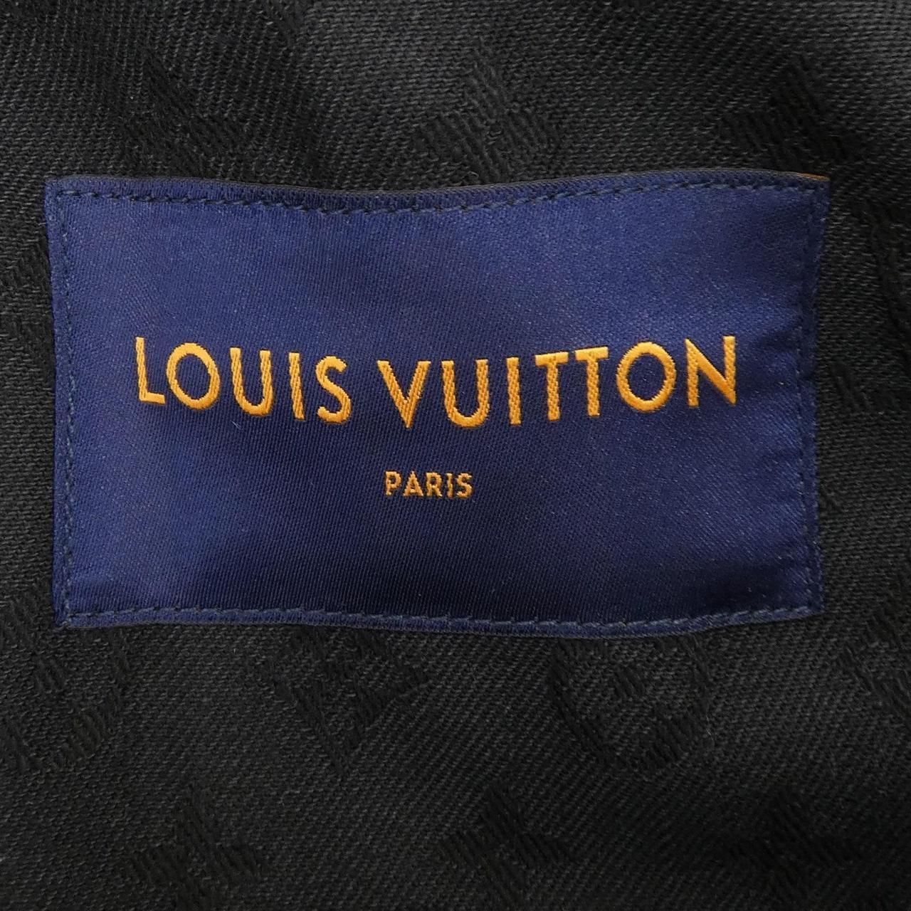 Louis Vuitton Monogram Denim Jacket — view 4