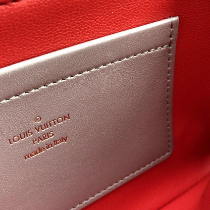 Louis Vuitton Cousin Pochette Shoulder — view 7
