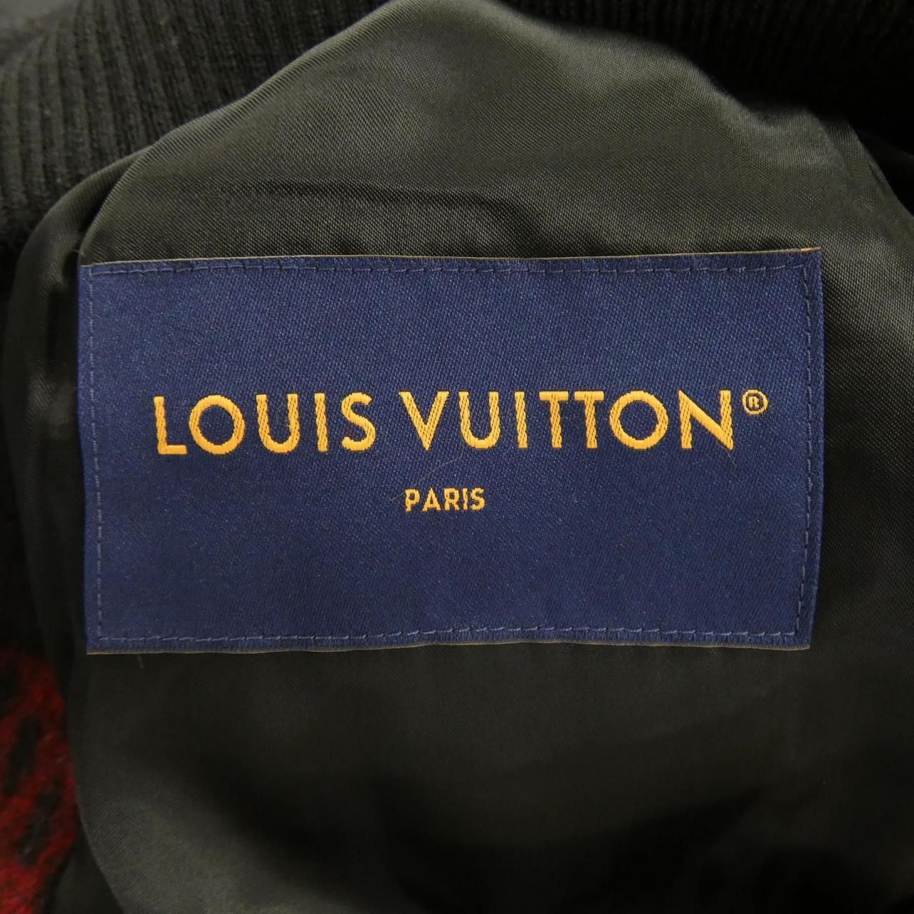 Louis Vuitton Hrl 83 Ebqv Jacket — view 4