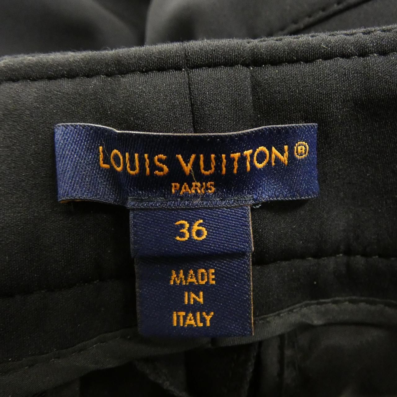 Louis Vuitton Monogram Detail Cargopants Pants — view 5