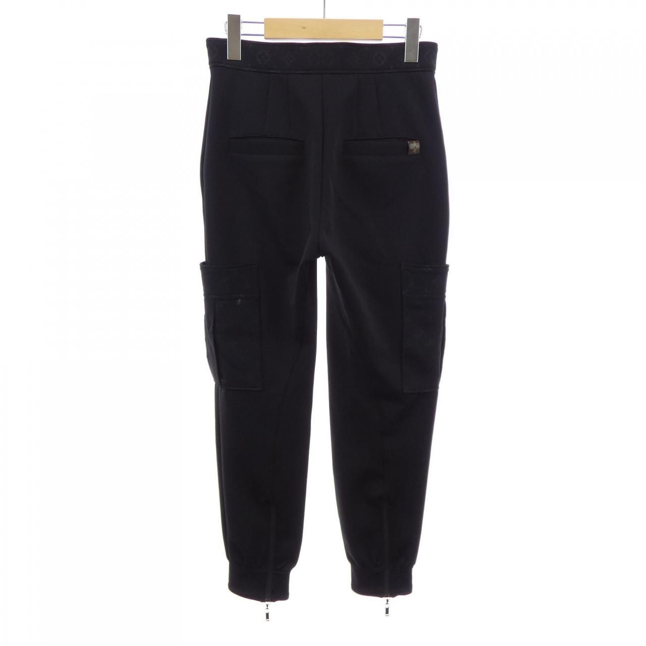 Louis Vuitton Monogram Detail Cargopants Pants — view 2