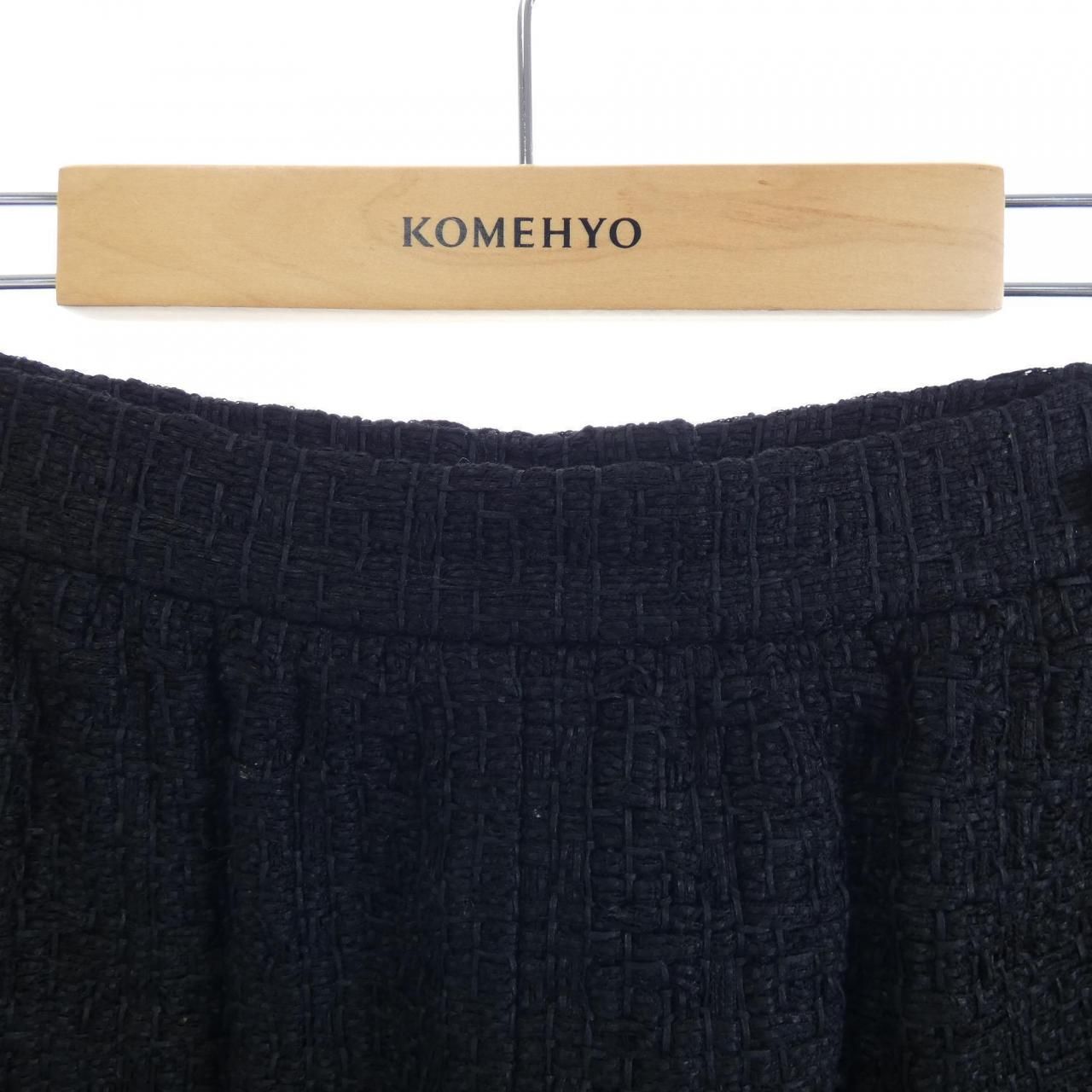 Chanel 16c Skirt Black — view 6