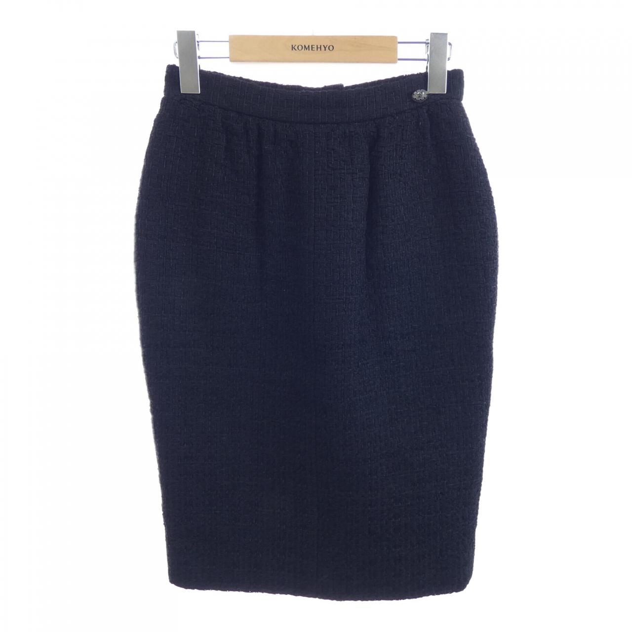 Chanel 16c Skirt Black