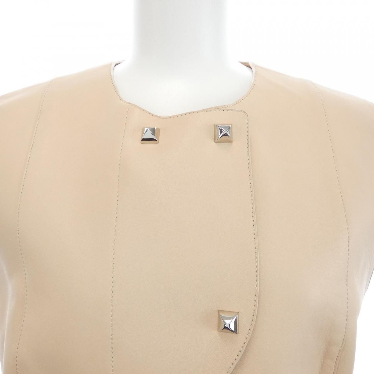 Hermes Vest Beige — view 5