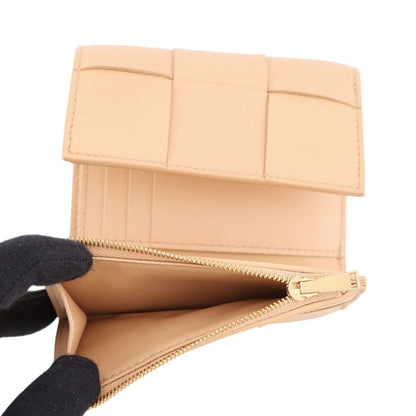 Bottega Veneta Trifold Wallet Maxi Intrecciato Cassette Leather Beige — view 6