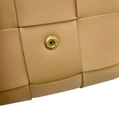 Bottega Veneta Trifold Wallet Maxi Intrecciato Cassette Leather Beige — view 8