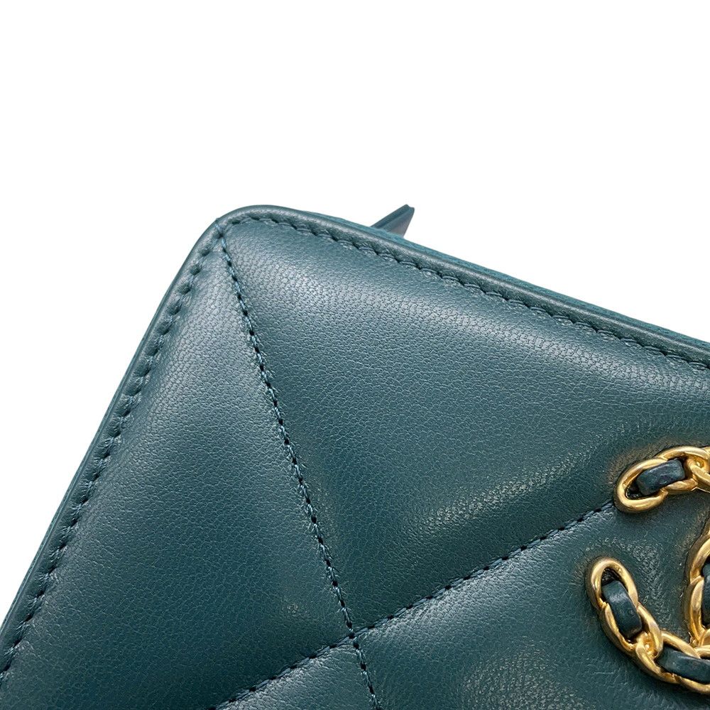 Chanel Wallet 19 Small Zip CC Logo Lambskin — view 5