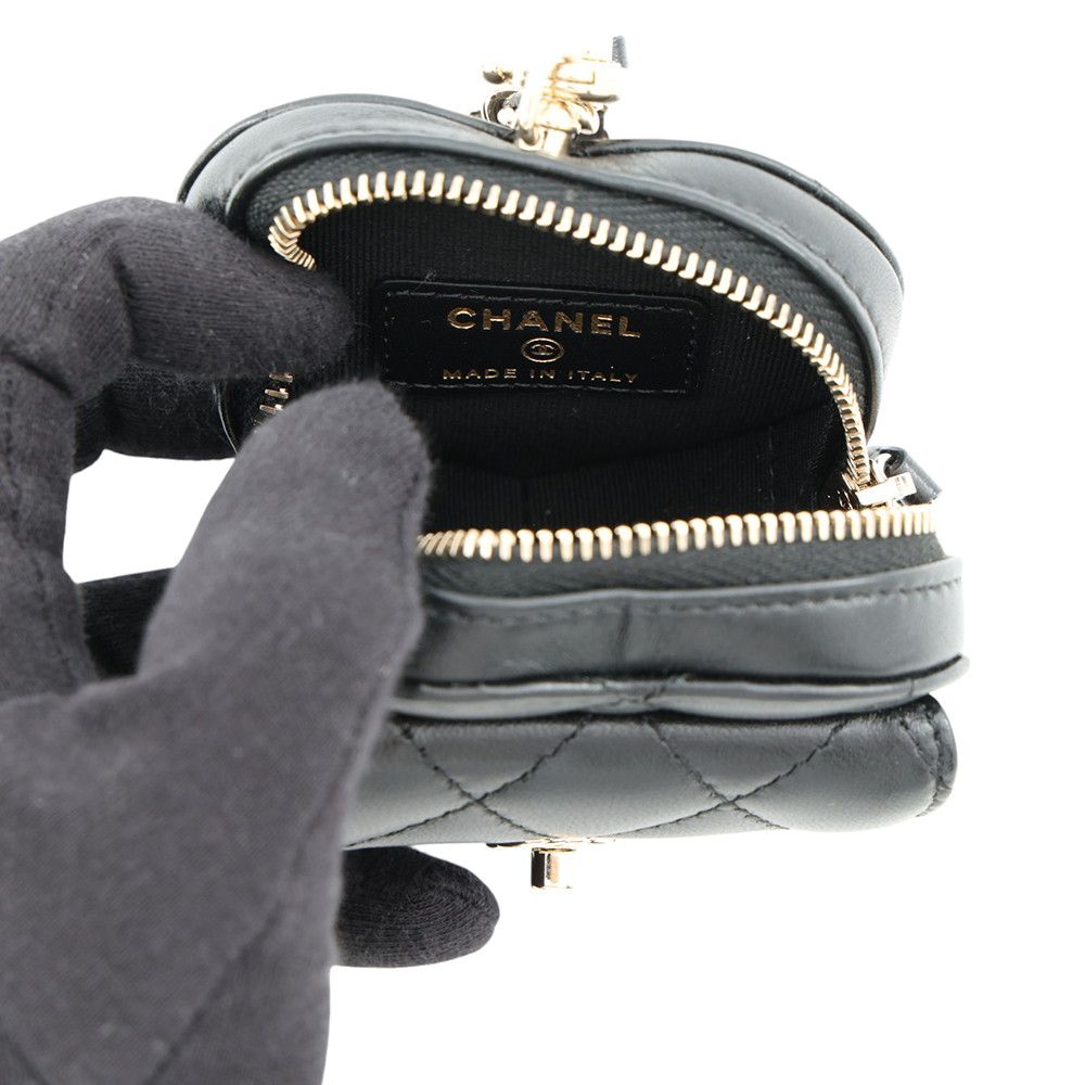 Chanel Bag Charm Quilted Heart Mini Lambskin Black — view 5