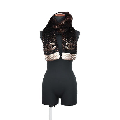 Chanel Scarf CC Logo Orirug — view 3
