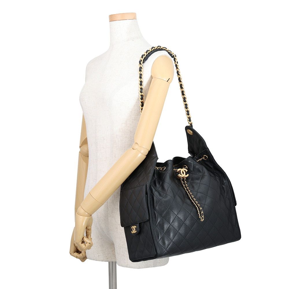 Chanel Chain Shoulder Bag 25 CC Logo Quilted Caviar Leather Black — view 4