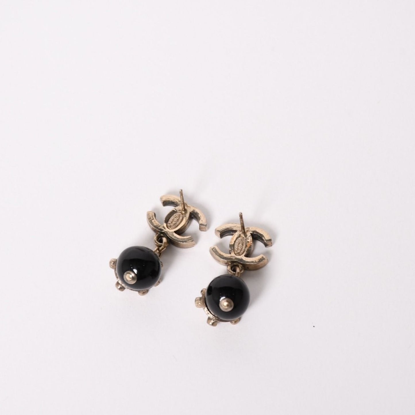 Chanel CC Logo Swing Ball Earrings 05 Resin Rhinestone Black Silver — view 3