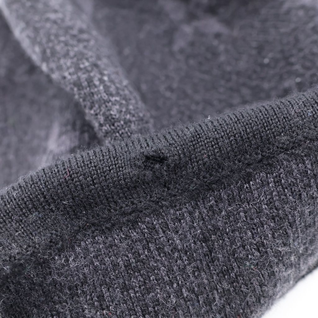 Louis Vuitton Bonnet Monogram Knit Black Sweater — view 8