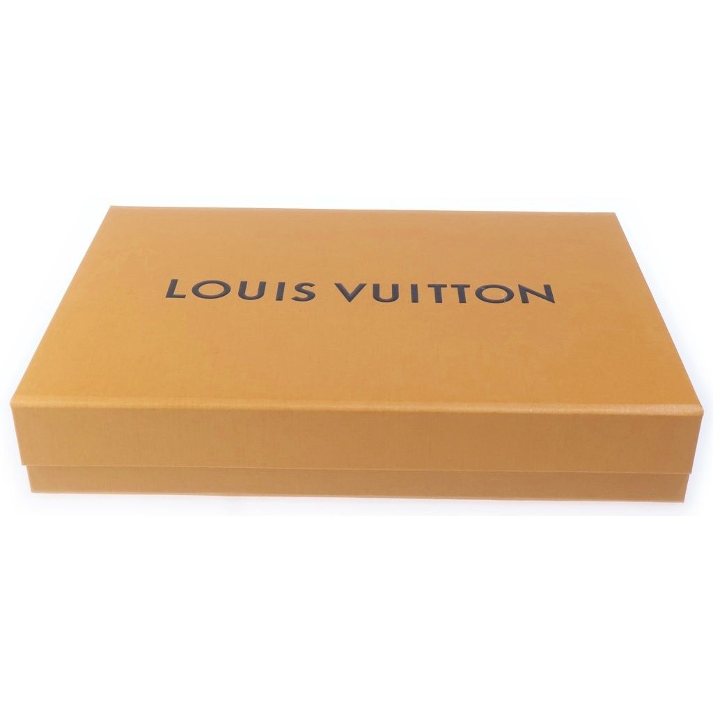 Louis Vuitton Inter Heart Logo Kuru Neck Pullover Short Sleeveknit Sweater Navy — view 8
